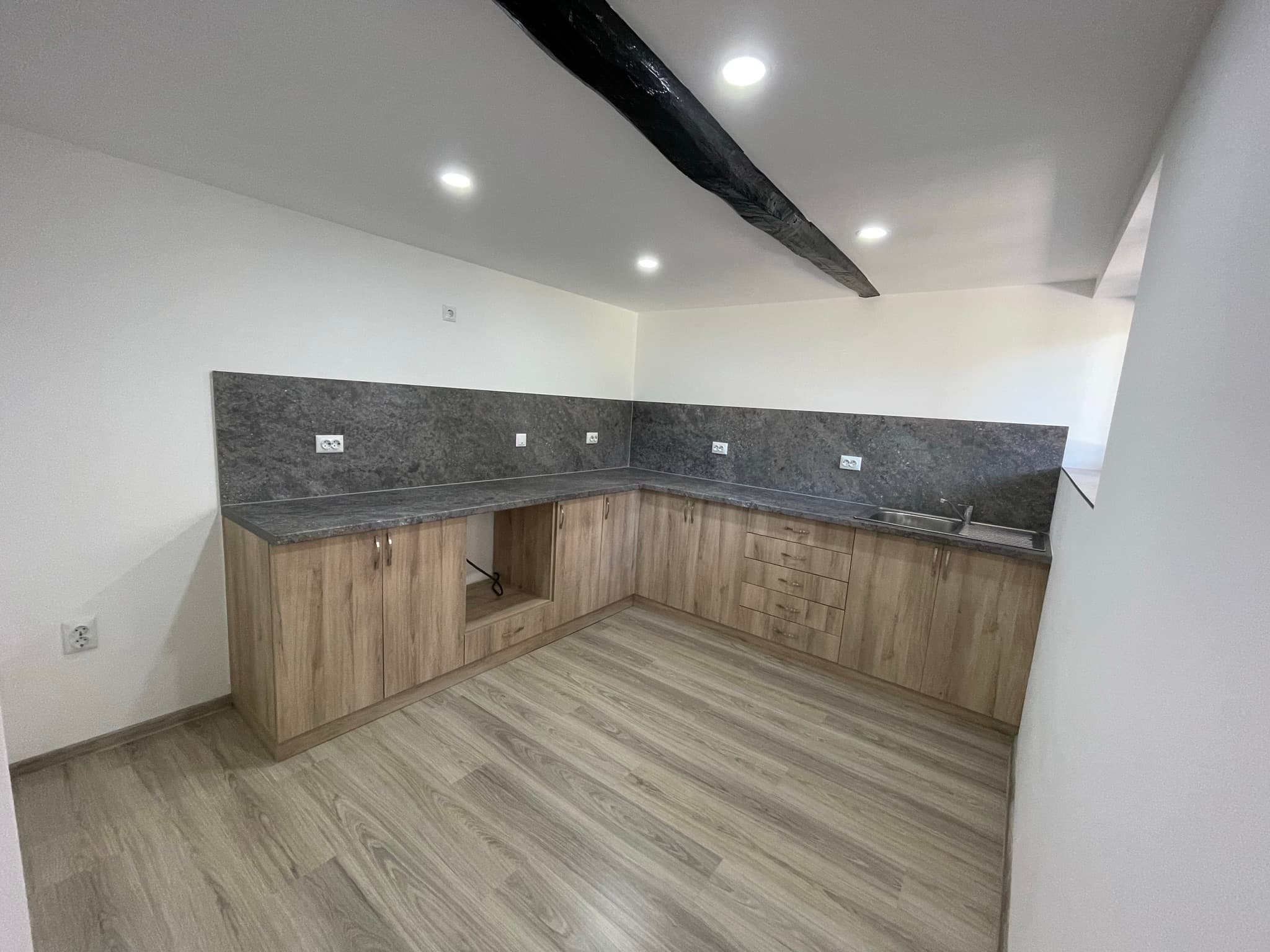 Graphite House – Palamartsa