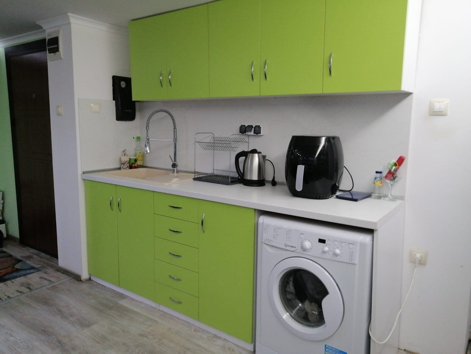 Srebarna Retreat - thumbnail 4