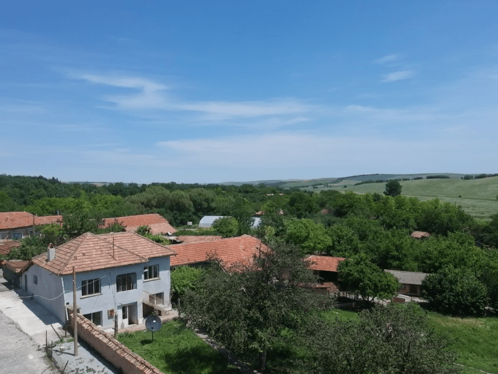 Hill House – Maslarevo - thumbnail 3