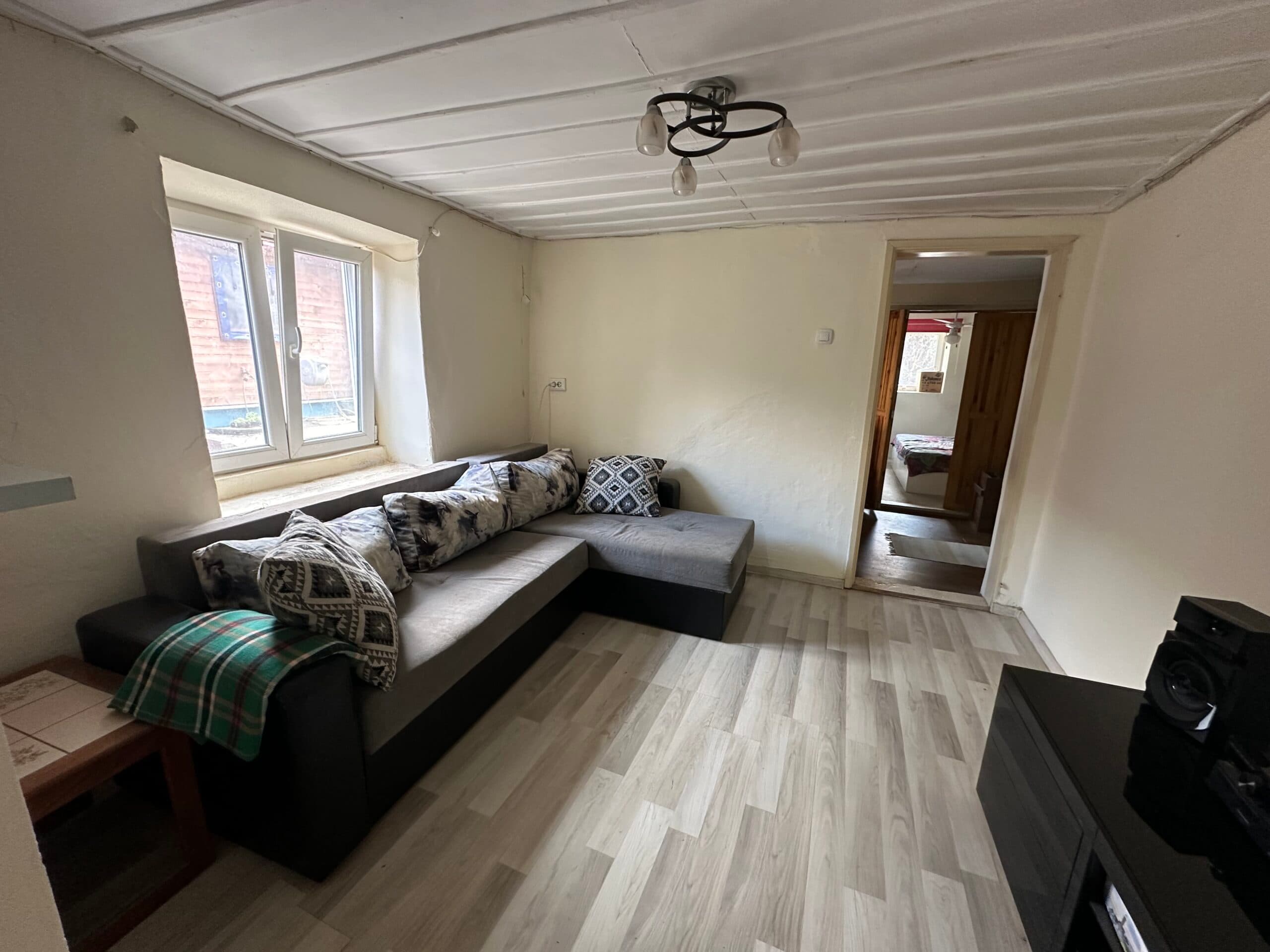 Yarn Barn – Tsenovo - thumbnail 12