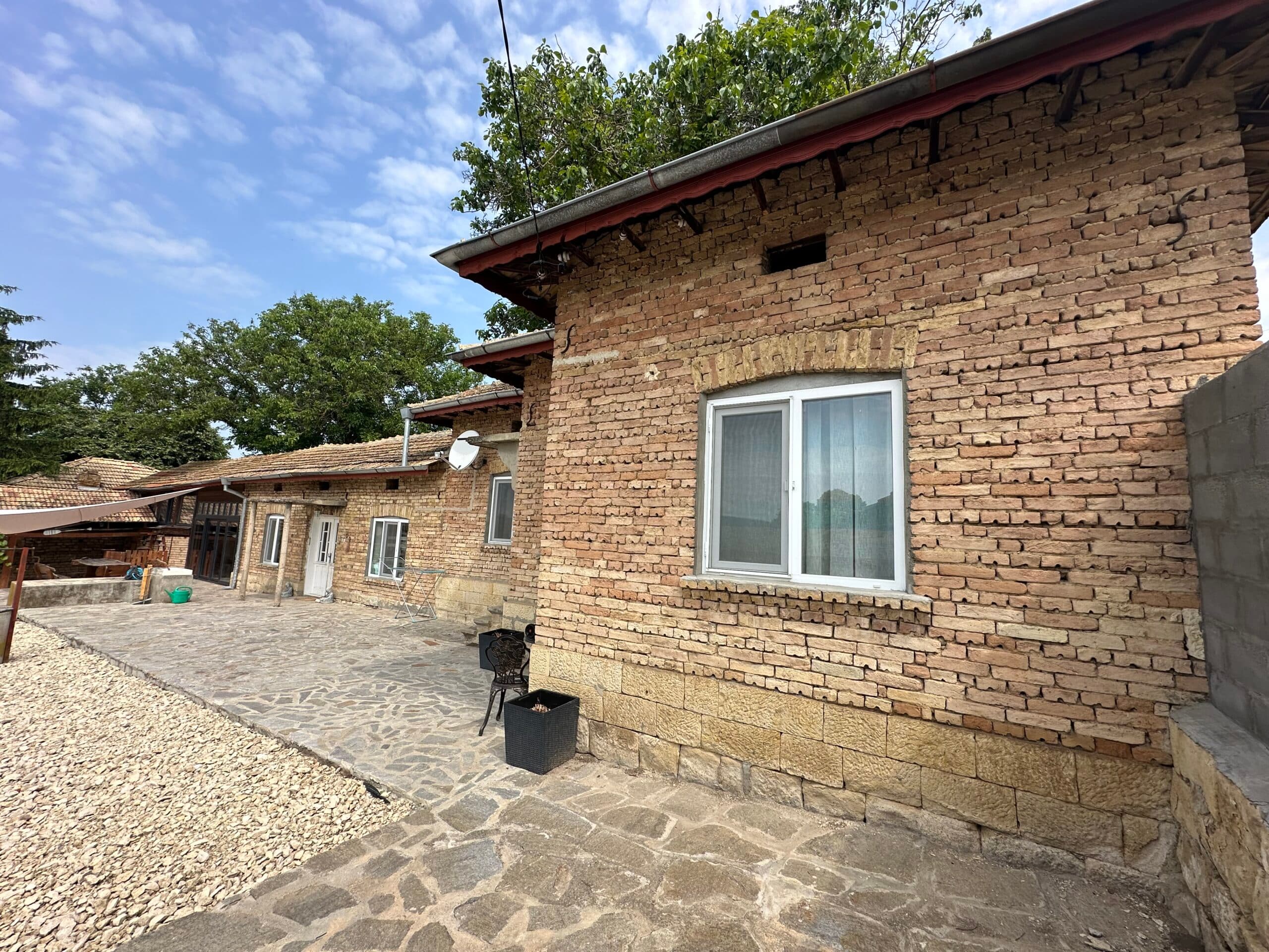 Little Paradise – Sadina - thumbnail 2