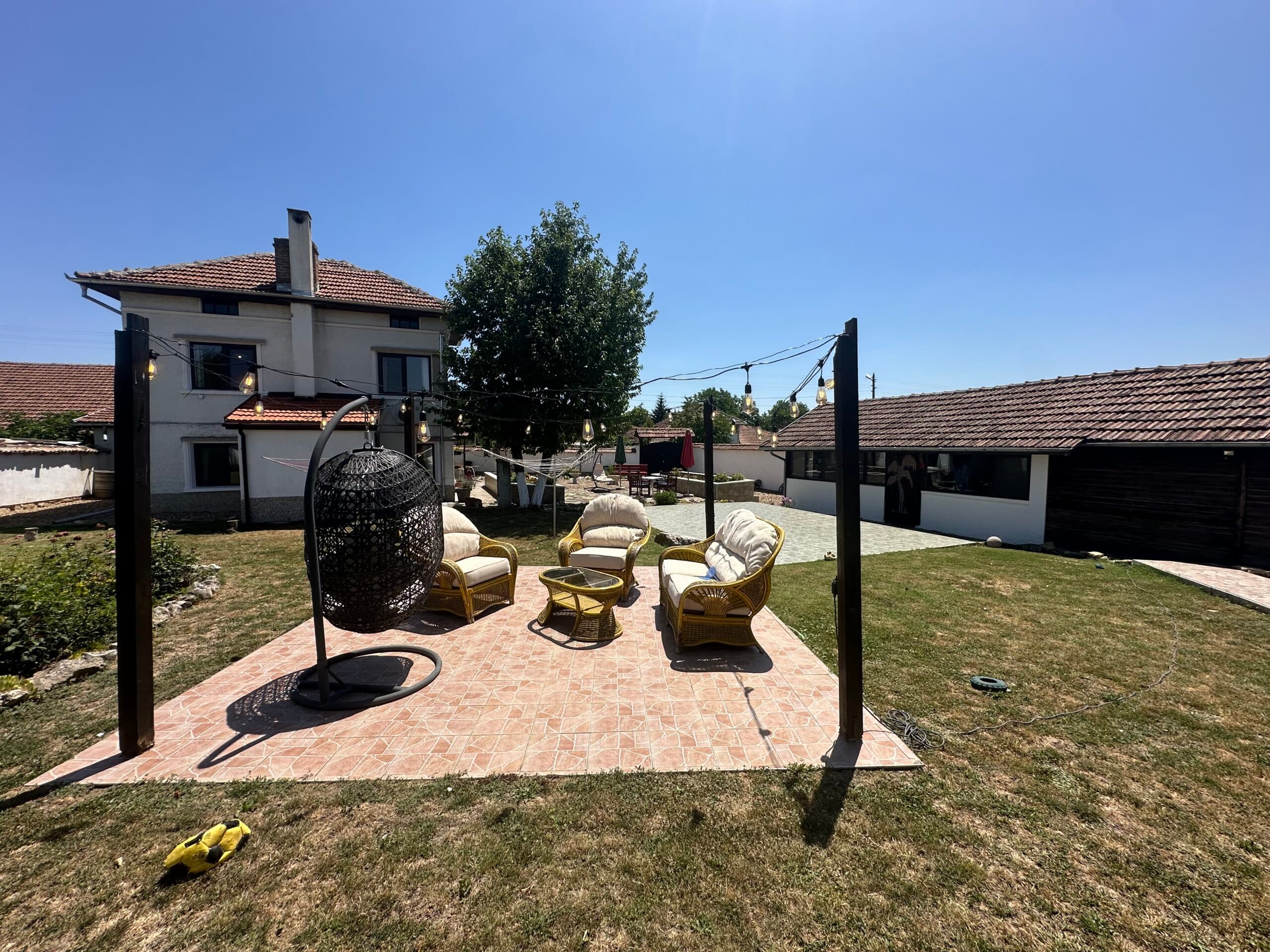 Villa Dennis – Nikyup - thumbnail 17