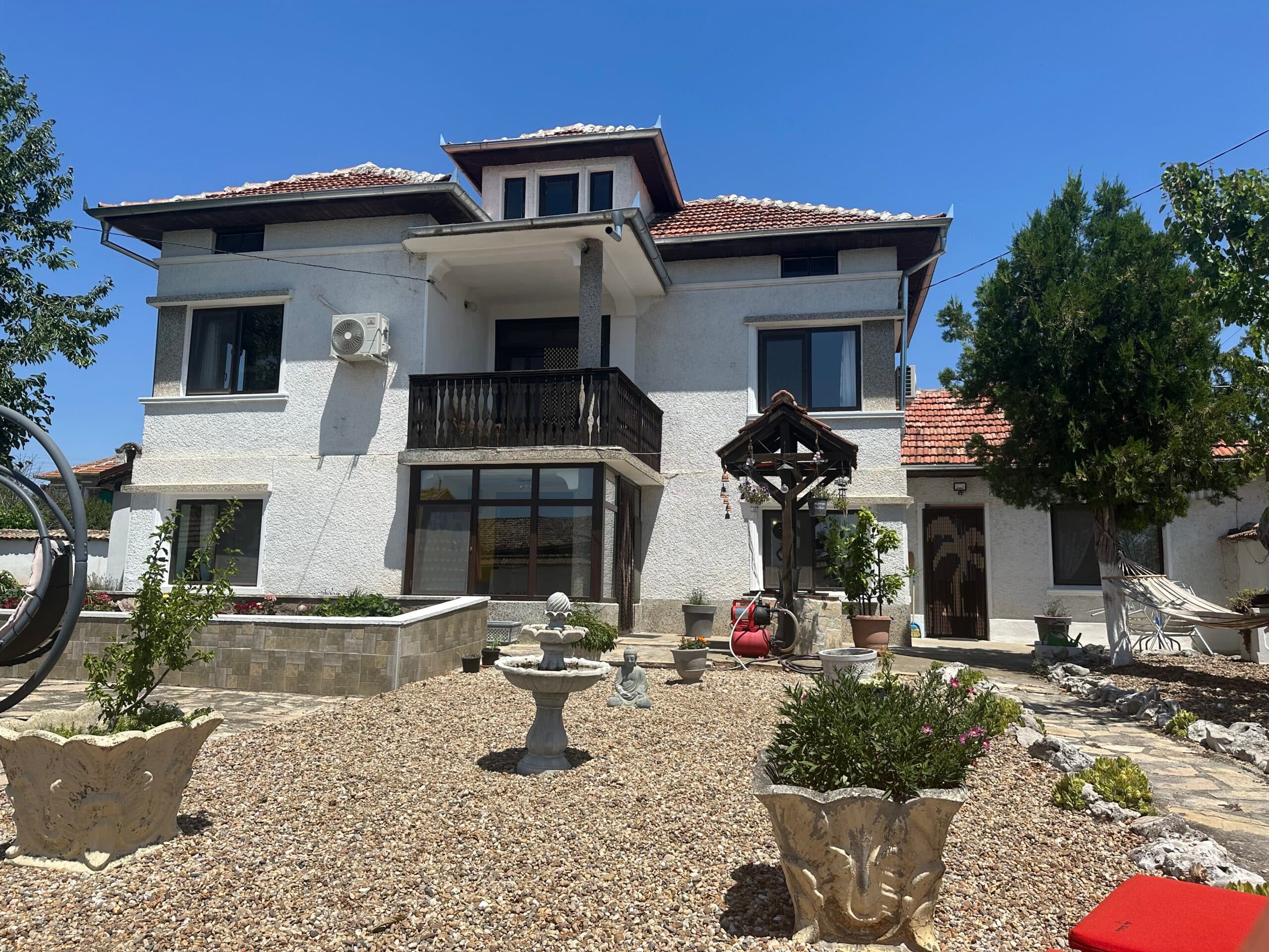 Villa Dennis – Nikyup - thumbnail 5