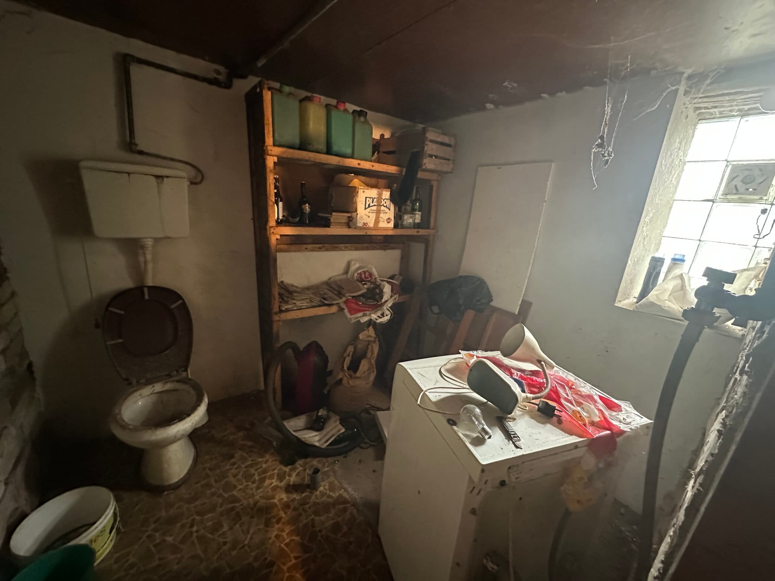 The Albion House – Lom Cherkovna - thumbnail 19