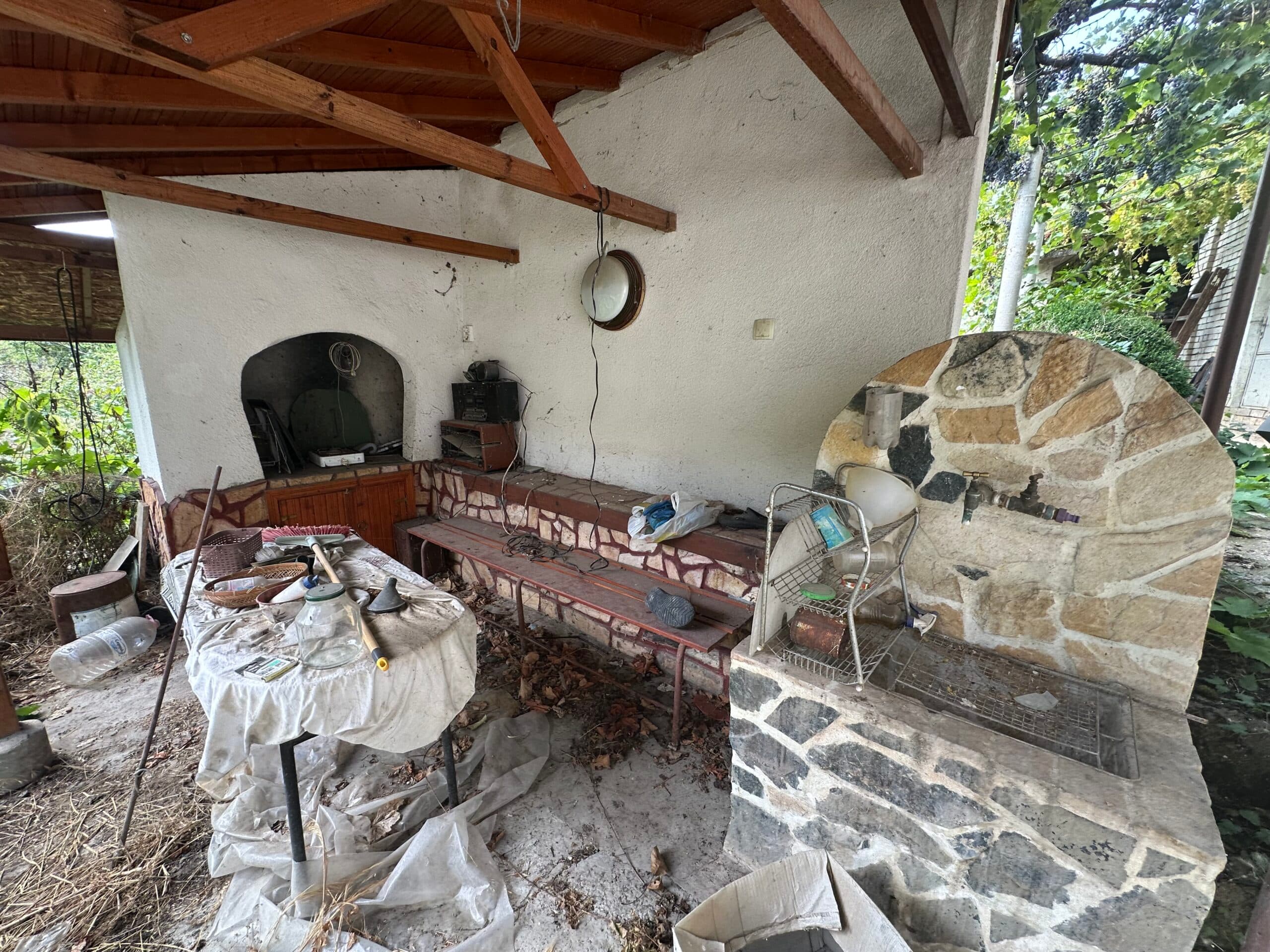 The Albion House – Lom Cherkovna - thumbnail 7