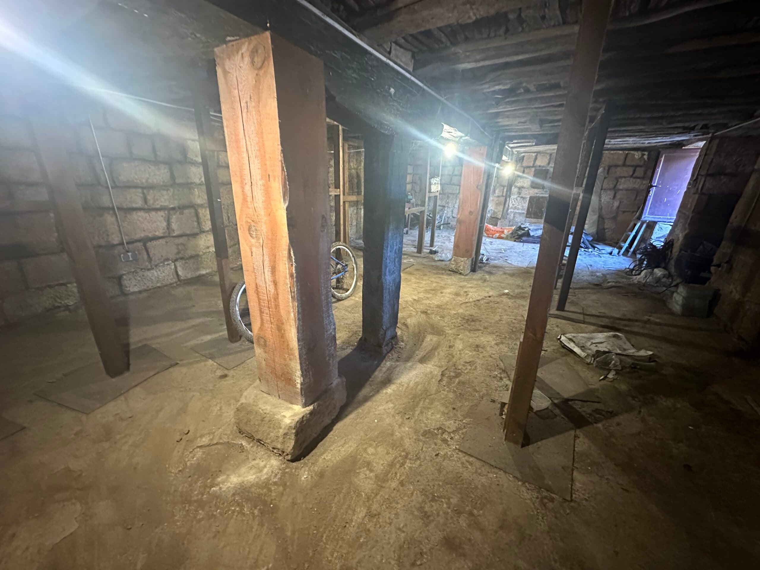 The Medieval House, Shop & Bar - thumbnail 6