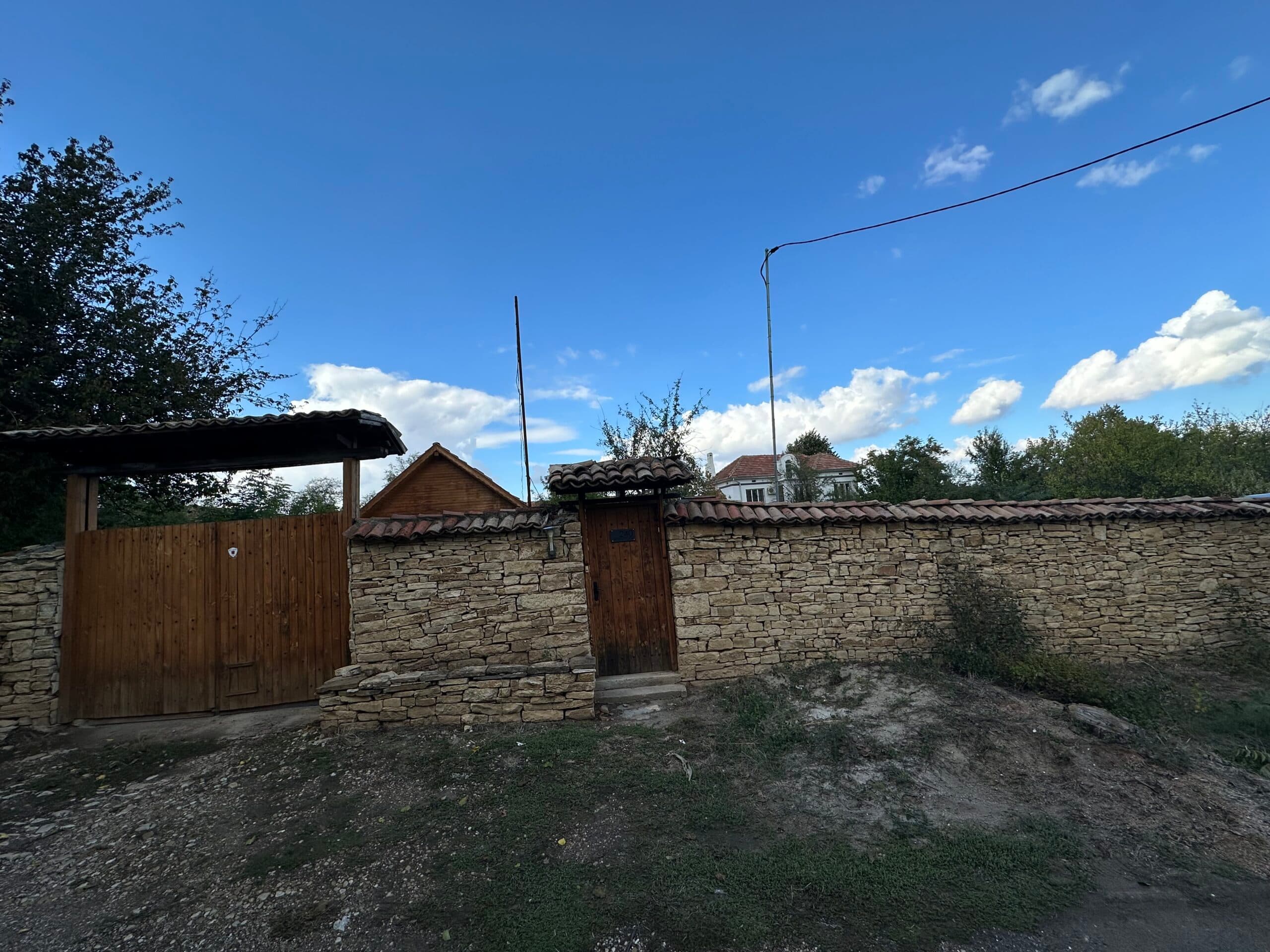 The Secret Garden – Stefan Stambolovo - thumbnail 3