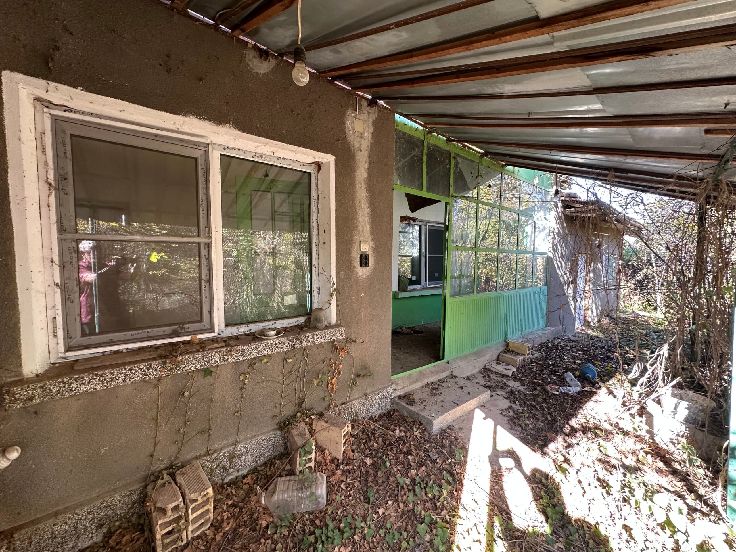 Shrubbery House – Tsar Asen - thumbnail 11