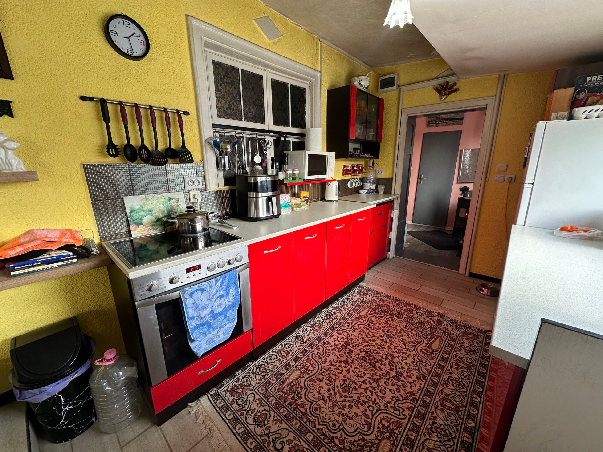 The Red Gable House – Pliska - thumbnail 5