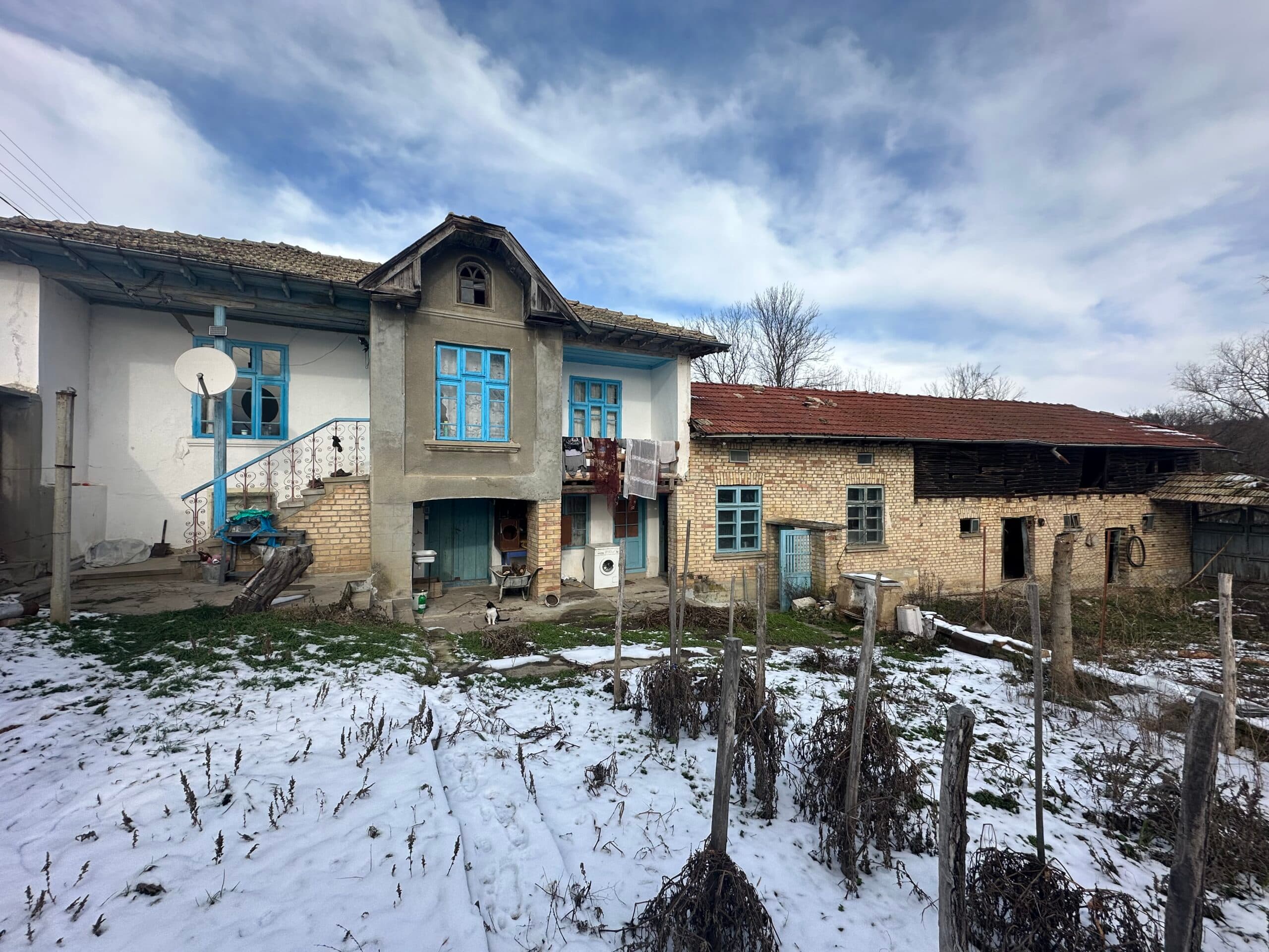 Hayloft Haven – Voditsa - thumbnail 2