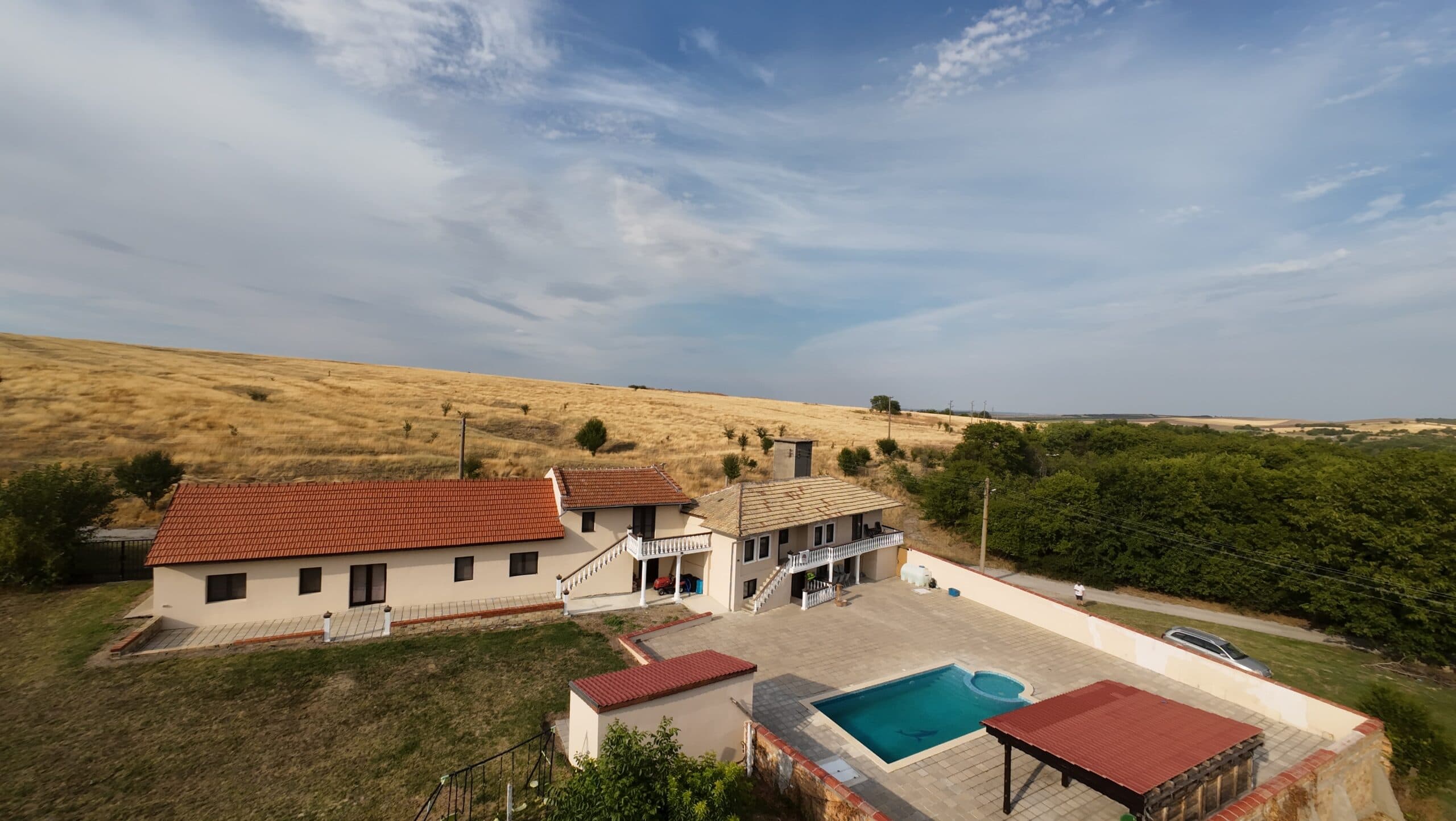 Dolphin House – Strahilovo